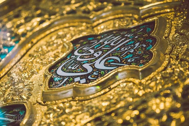 بمناسبة عيد الغدير الأغر: الإمام الخامنئي يبين أهمية رسالة الغدير الإلهية في المجتمع