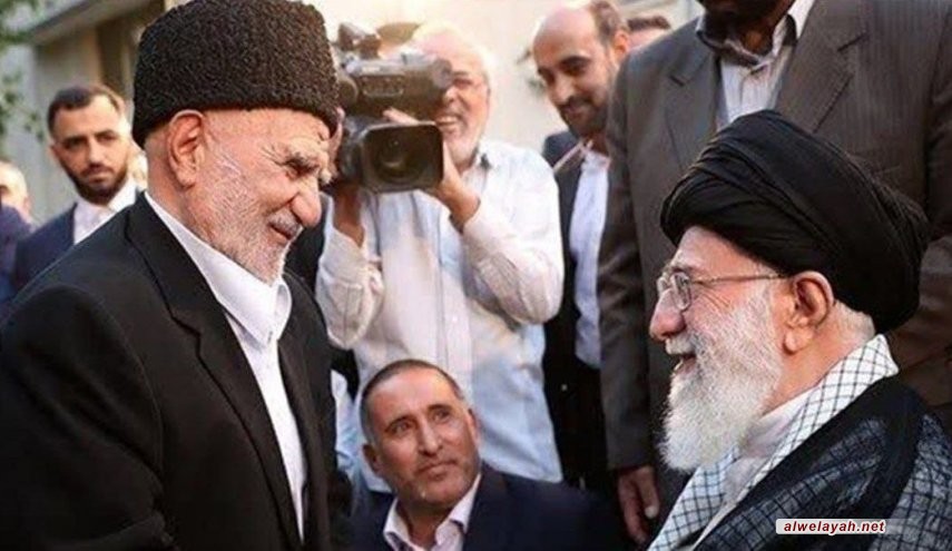 قائد الثورة الإسلامية يعزي بوفاة الشاعر الإيراني المخضرم كريمي