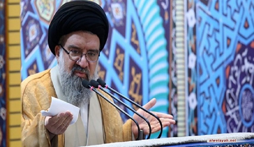 آیة ‌الله خاتمي: الإرادة الإلهية أفشلت المؤامرات الأميركية ضد الجمهورية الإسلامية