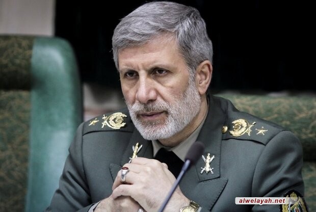 العميد حاتمي: البرنامج الصاروخي الإيراني شوكة في عيون الأعداء