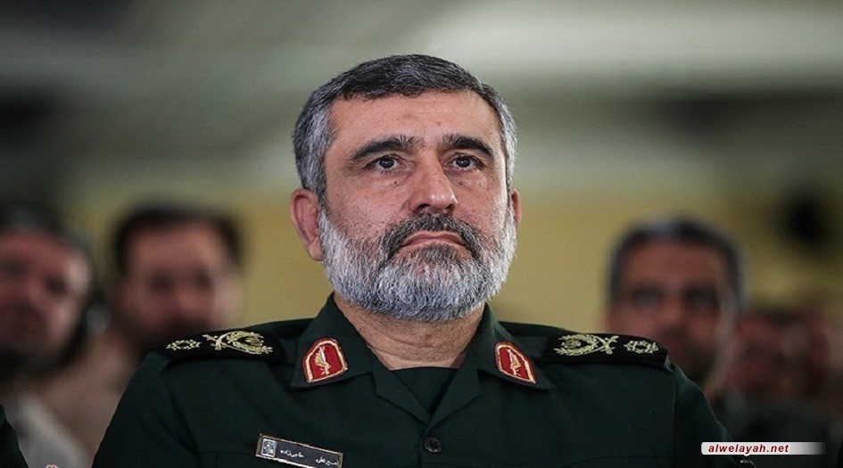 العميد حاجي زادة: قوة الردع الإيرانية أجبرت أمريكا وحلفائها على التحول من الهجوم إلى الدفاع