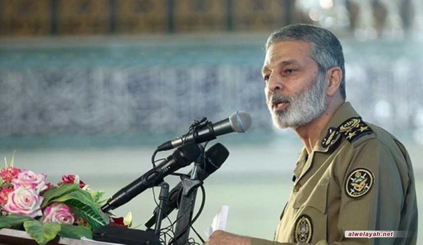 قائد الجيش الإيراني: فترة الدفاع المقدس عبرة لأعداء الشعب الإيراني