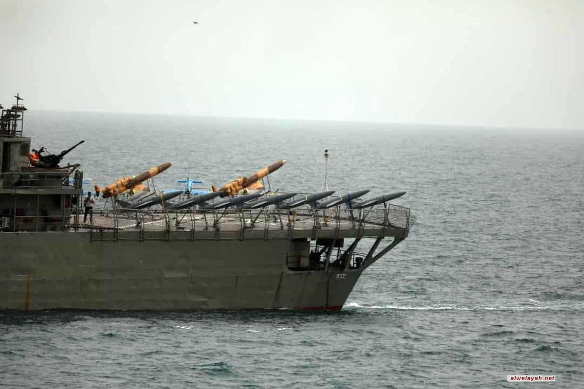 إزاحة الستار عن أول ناقلة مسيرات تابعة لسلاح البحر لجيش إيران