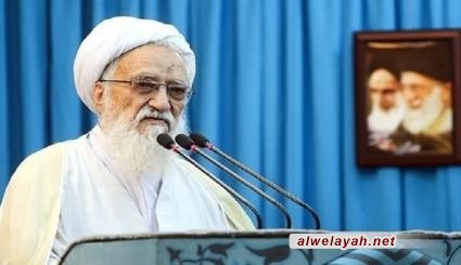 خطيب جمعة طهران: يوم القدس يرمز إلى وحدة وإرادة الأمة الإسلامية