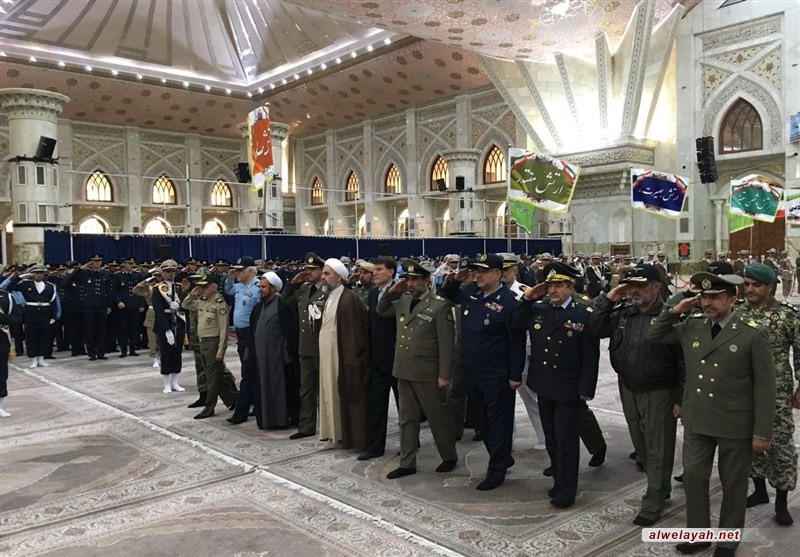 قادة الجيش الإيراني يجددون العهد مع مبادئ الإمام الخميني (ره) والثّورة الإسلامية